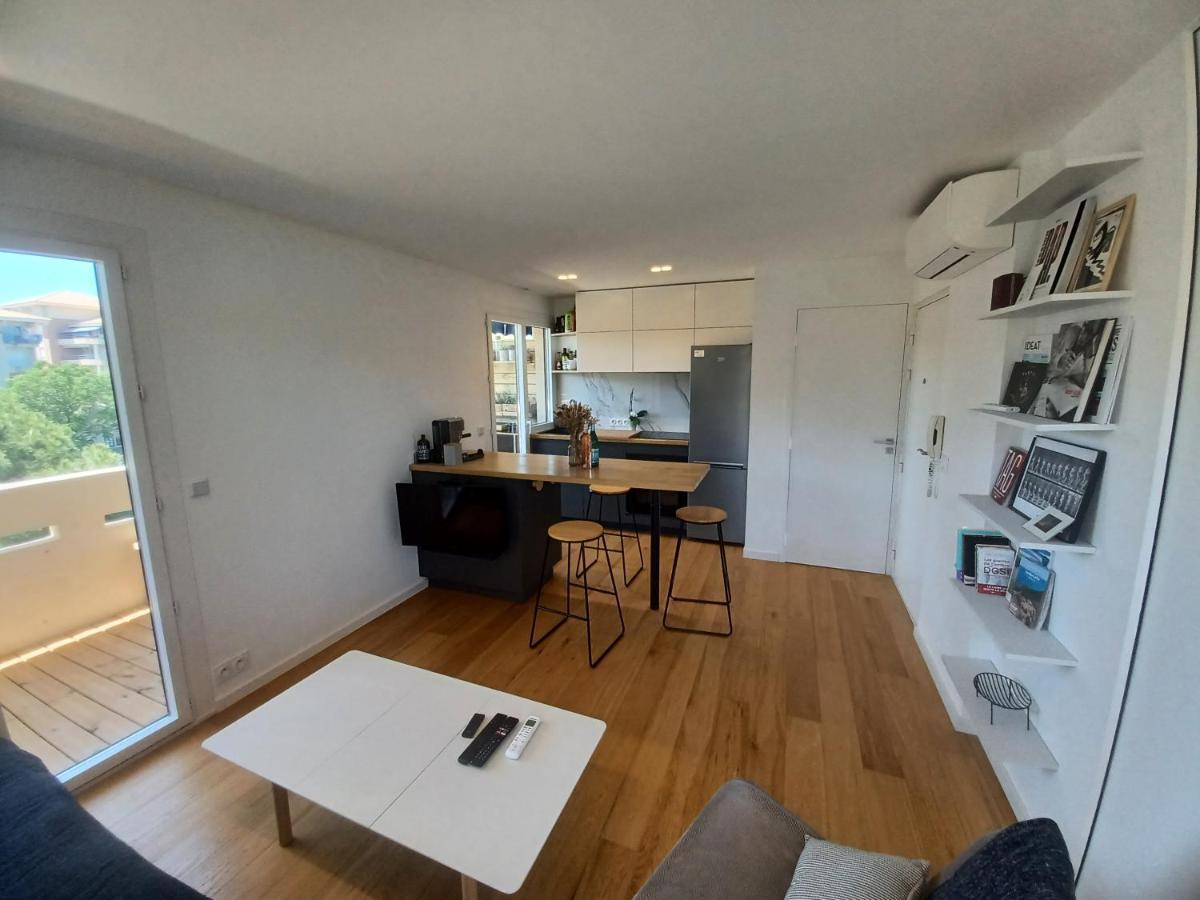 Superbe Appartement A 100M De La Mer, Et A Cote De La Base Nature Fréjus Exterior photo